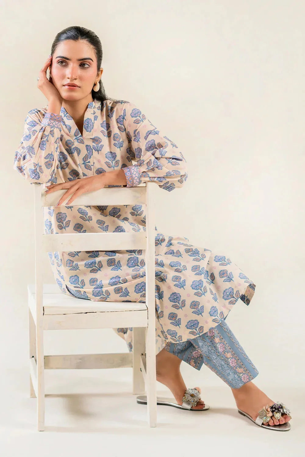 2PC Unstitched Printed Lawn Shirt and Trouser I KST-3839 Printed KHAS STORES 
