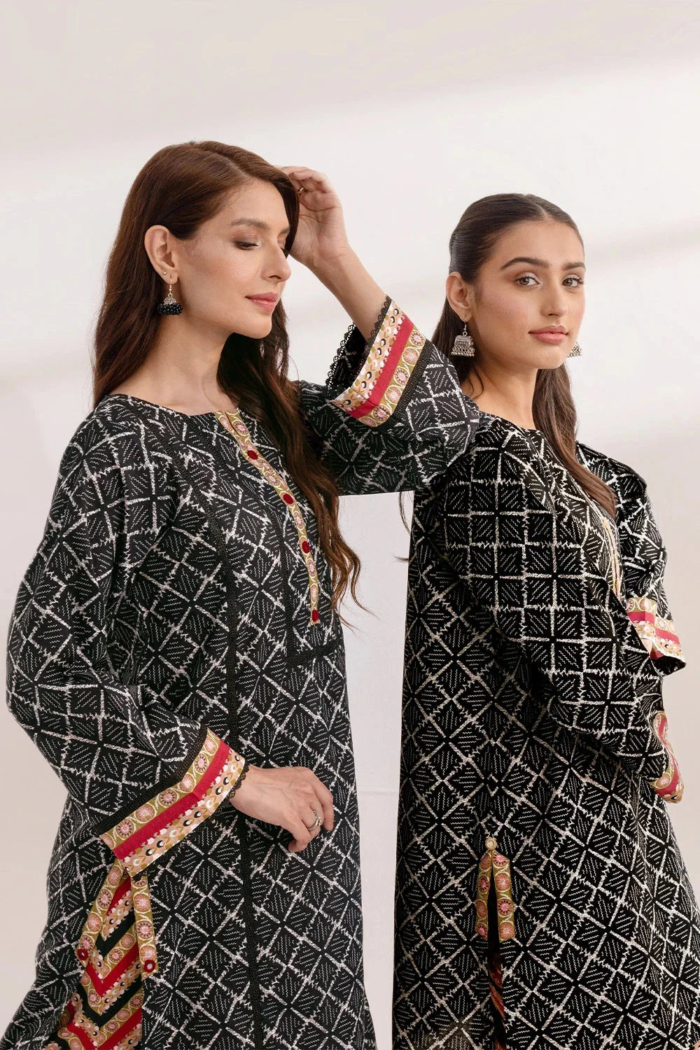2PC Unstitched Printed Lawn Shirt and Trouser KST-3233 Printed KHAS STORES 