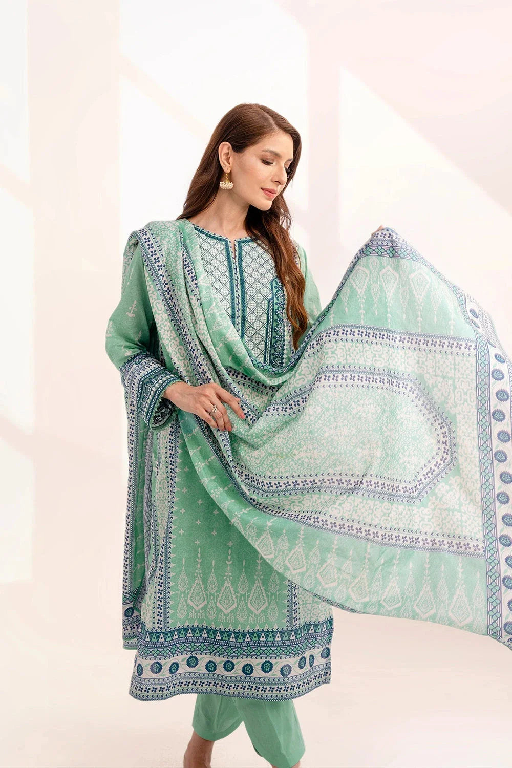 3PC Embroidered Unstitched Lawn Suit KL-3311 Embroidered KHAS STORES 