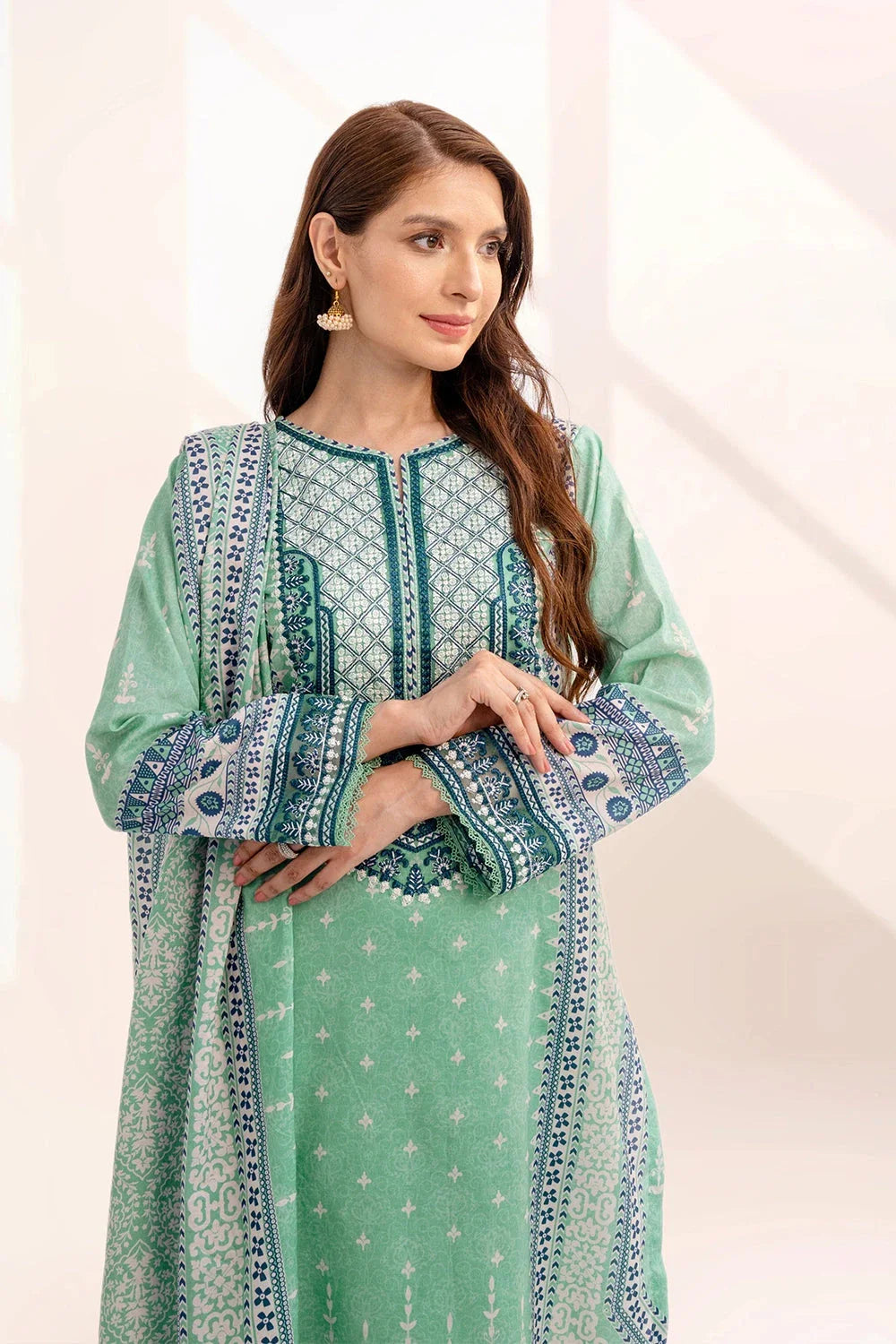 3PC Embroidered Unstitched Lawn Suit KL-3311 Embroidered KHAS STORES 