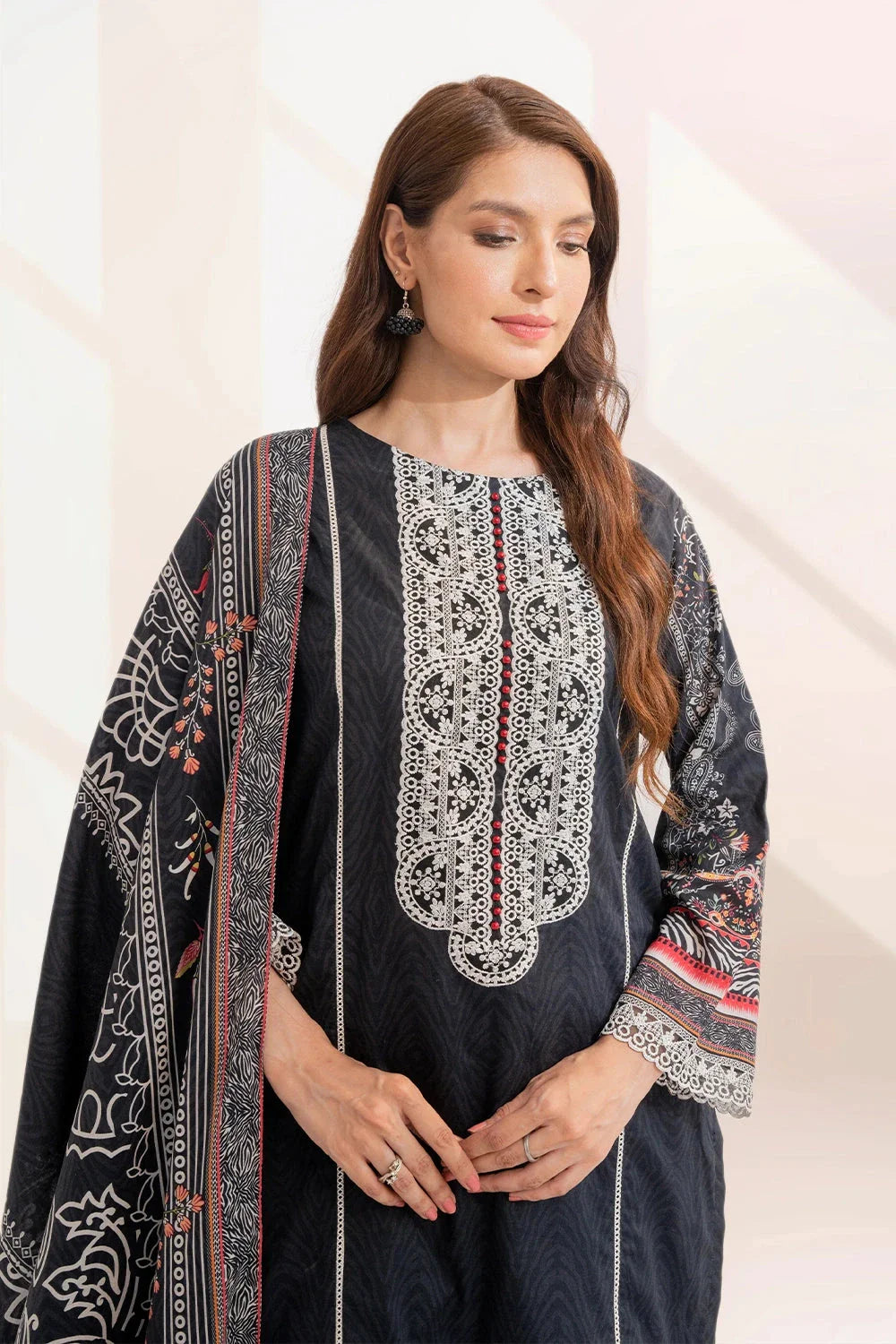 3PC Embroidered Unstitched Lawn Suit KL-3314 Embroidered KHAS STORES 