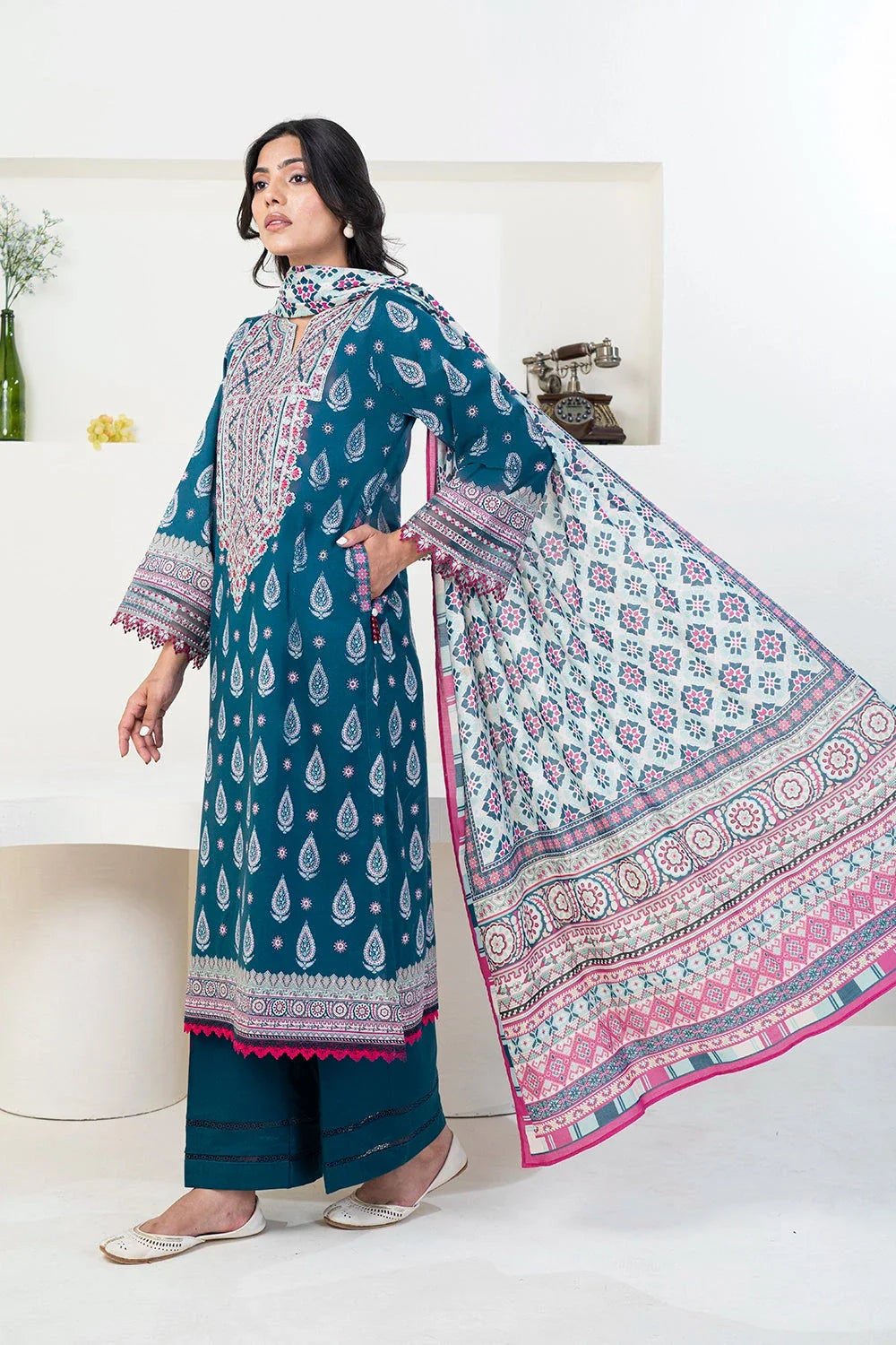 3PC Embroidered Unstitched Lawn Suit KL-3333 Embroidered KHAS STORES 