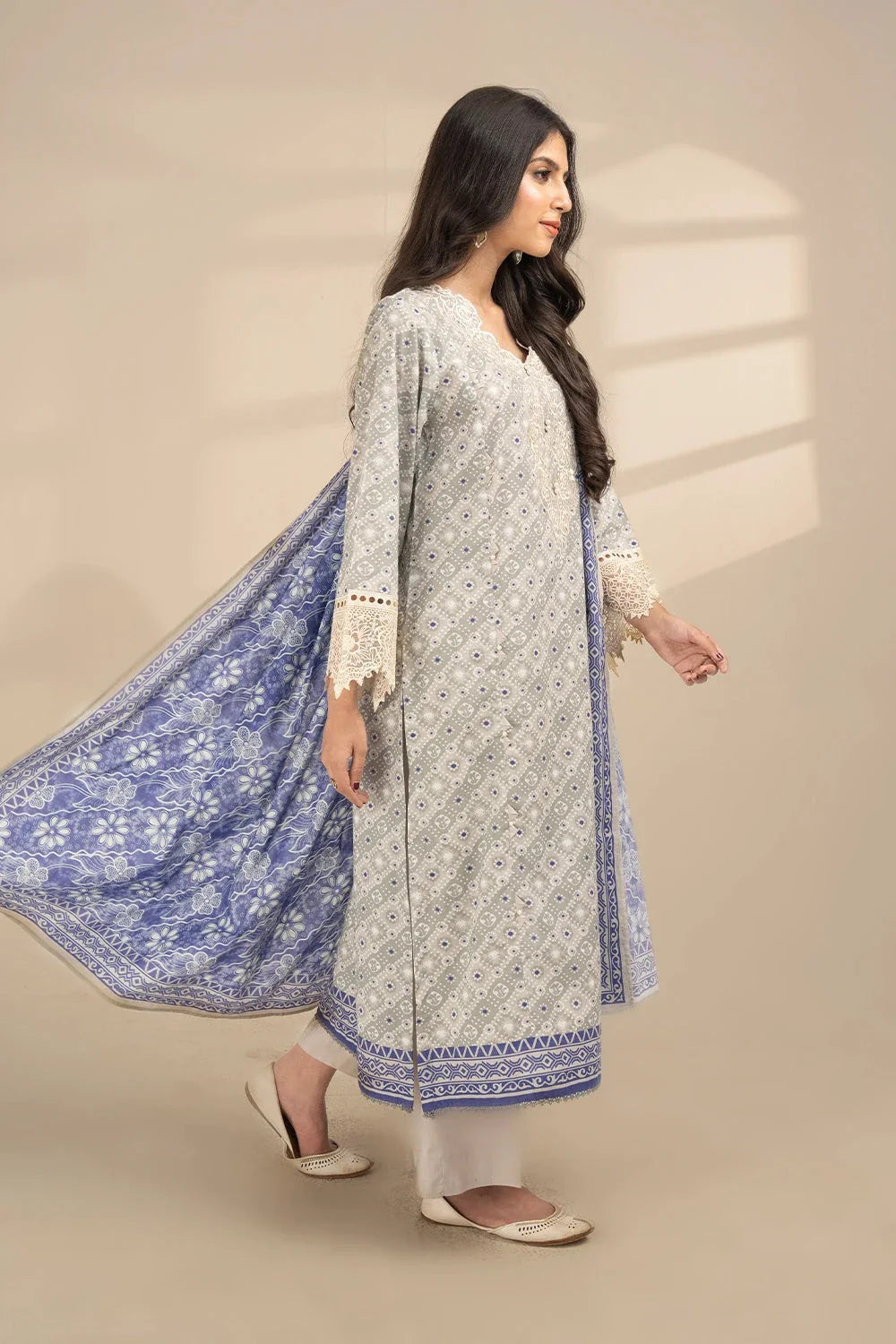3PC Embroidered Unstitched Lawn Suit KL-3335 Embroidered KHAS STORES 