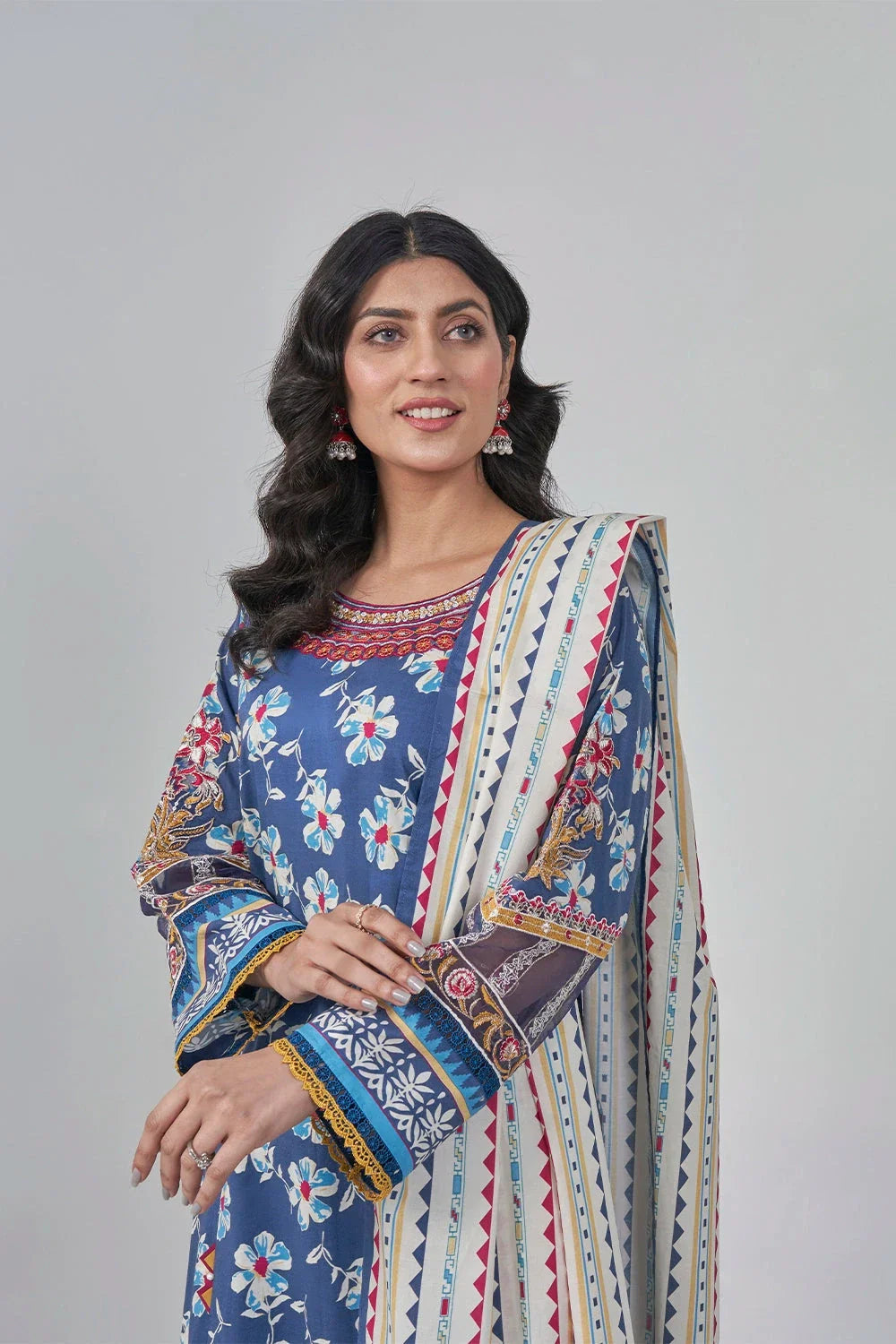 3PC Stitched Embroidered Lawn Suit KL-RTW-3070 KHAS STORES 