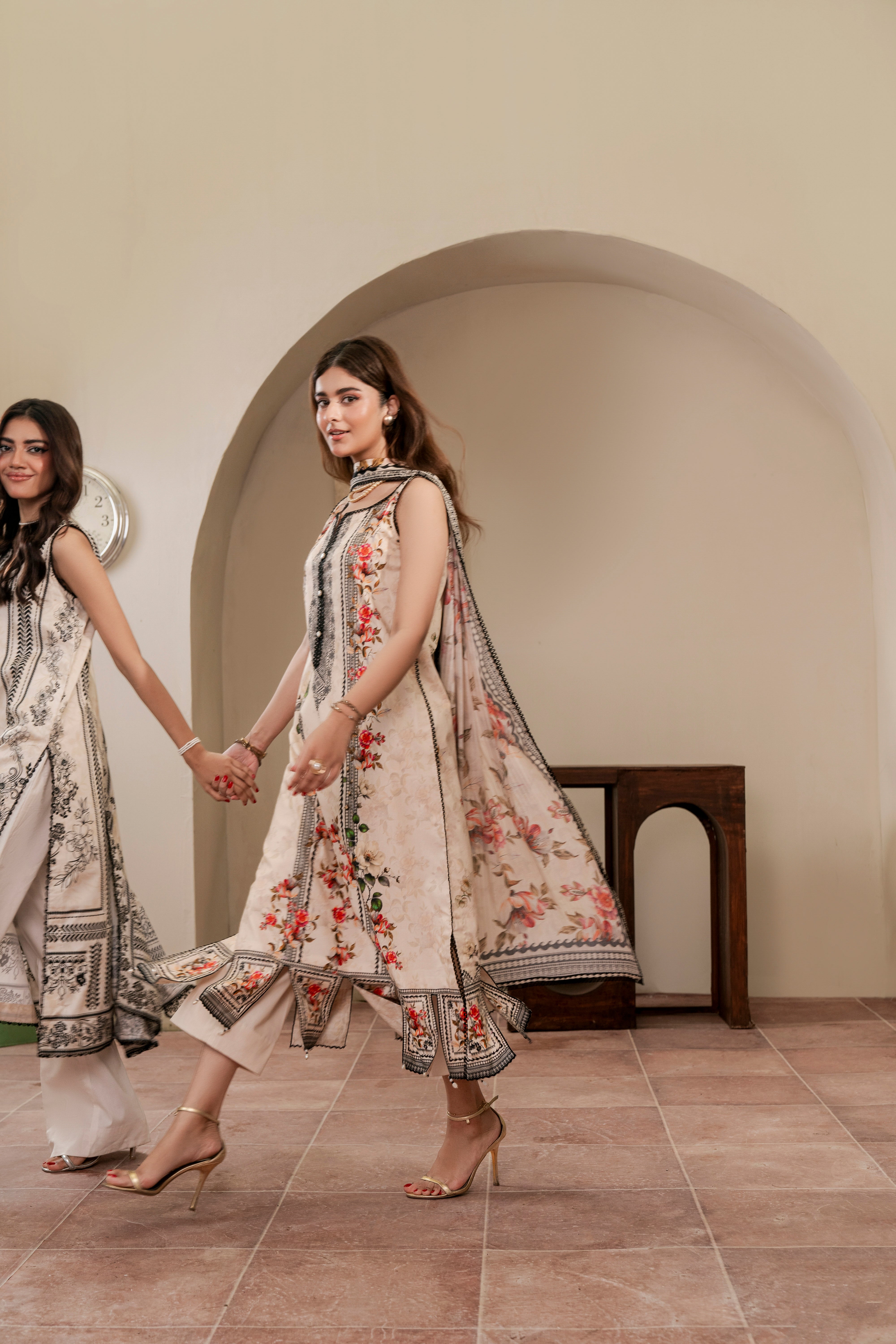 Resham Unstitched Cambric 3 Pcs Printed Suit D745