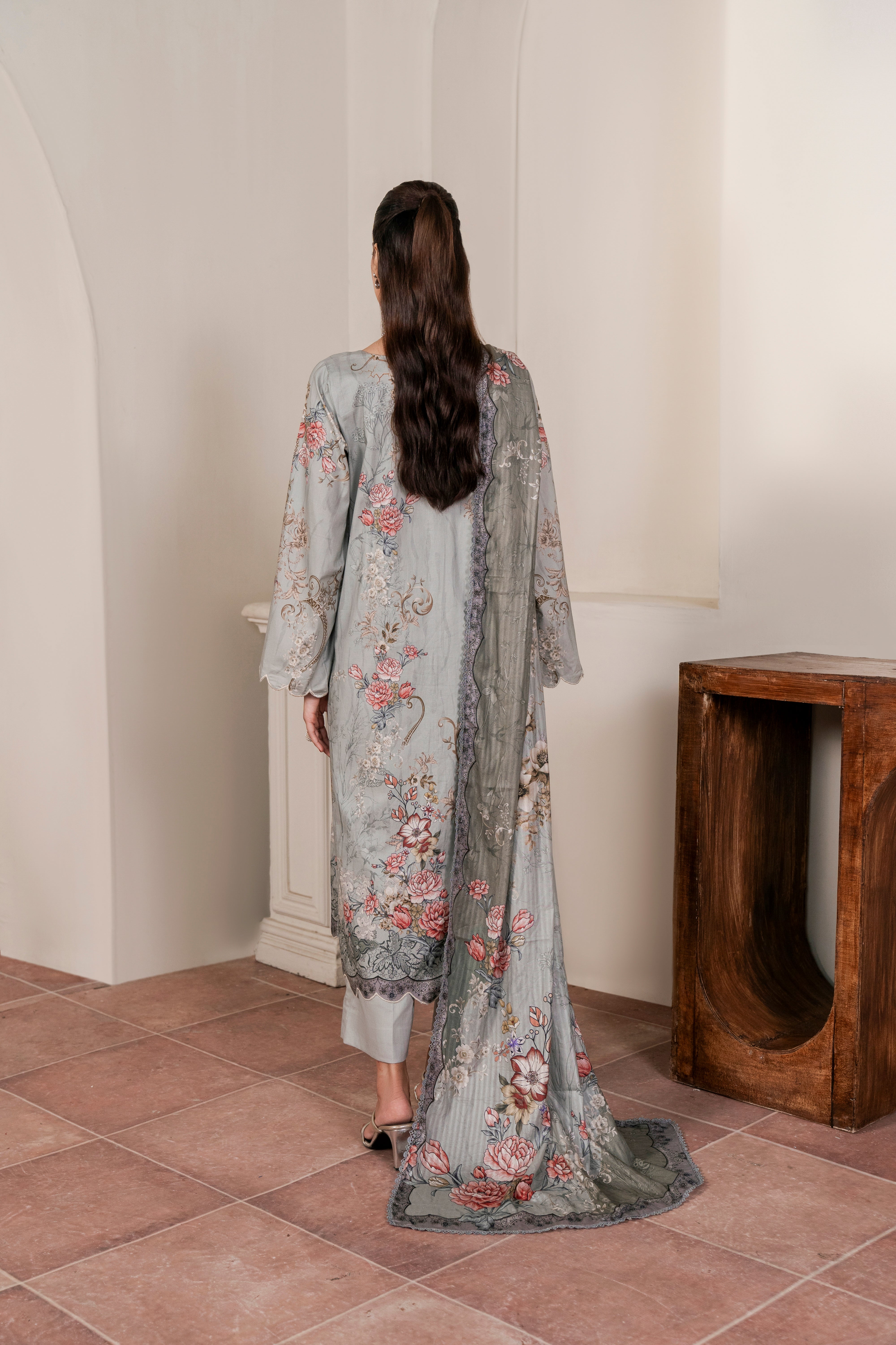 Resham Unstitched Cambric 3 Pcs Printed Suit D755