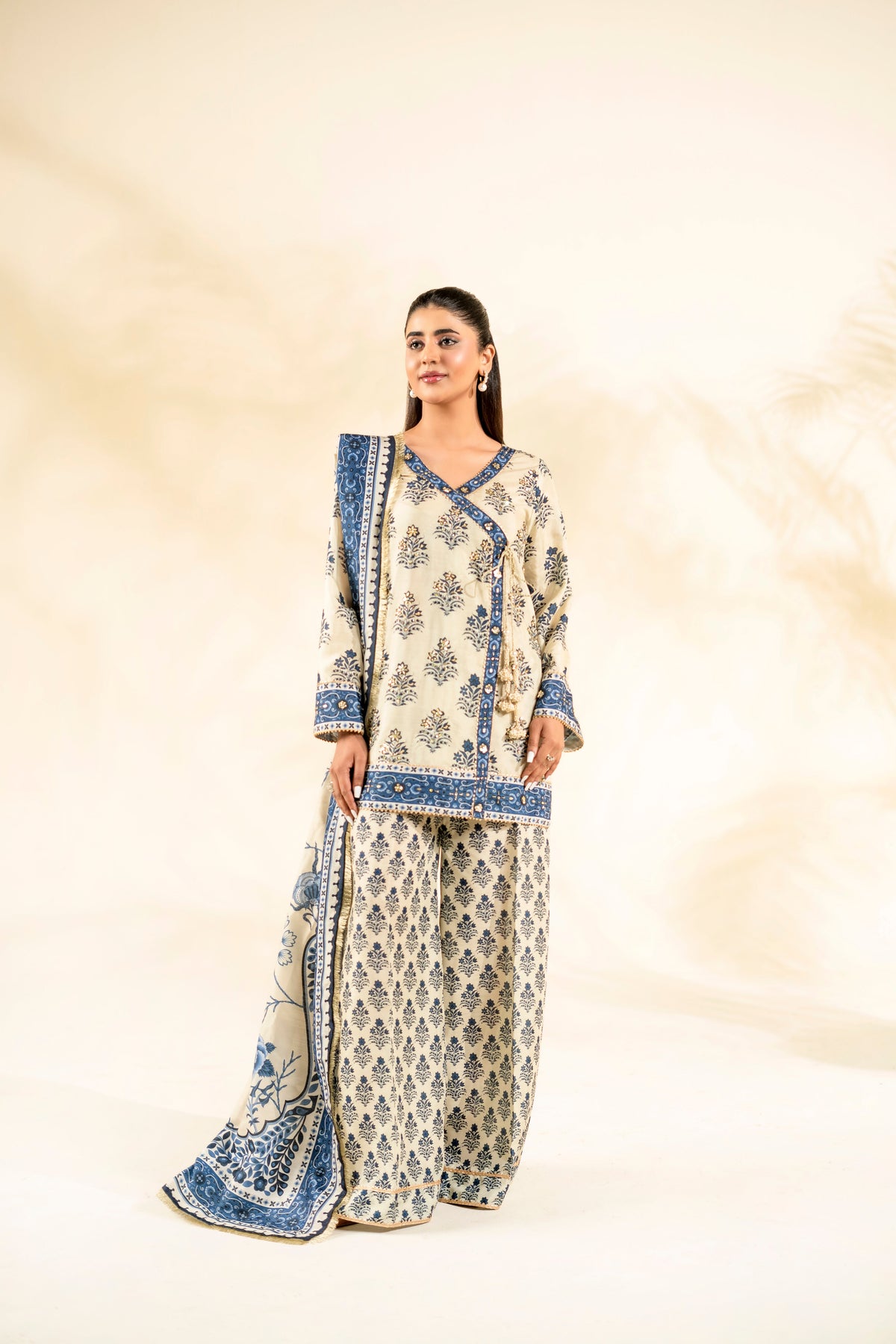 IVORY ZEEN | 3PC STITCHED