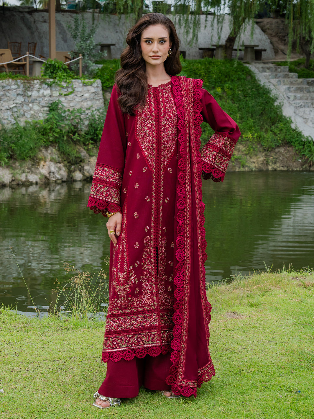 MAHIRA | 3PC UNSTITCHED